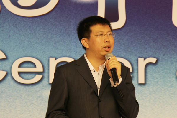 �����|�����������Ƅӻ�(li��n)�W(w��ng)�r���ĺ������İl(f��)չ