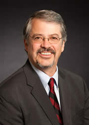 ˼��ȫ�򸱿�������Ӌ����ϯ���g(sh��)��Lew Tucker