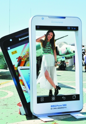 (li��n)���x���ں�ĸ���Ƴ����׿���������֙C